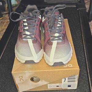 On Cloudflow Mulberry Gray White Women's Low Top Mesh Sneakers Lace Up Athletic